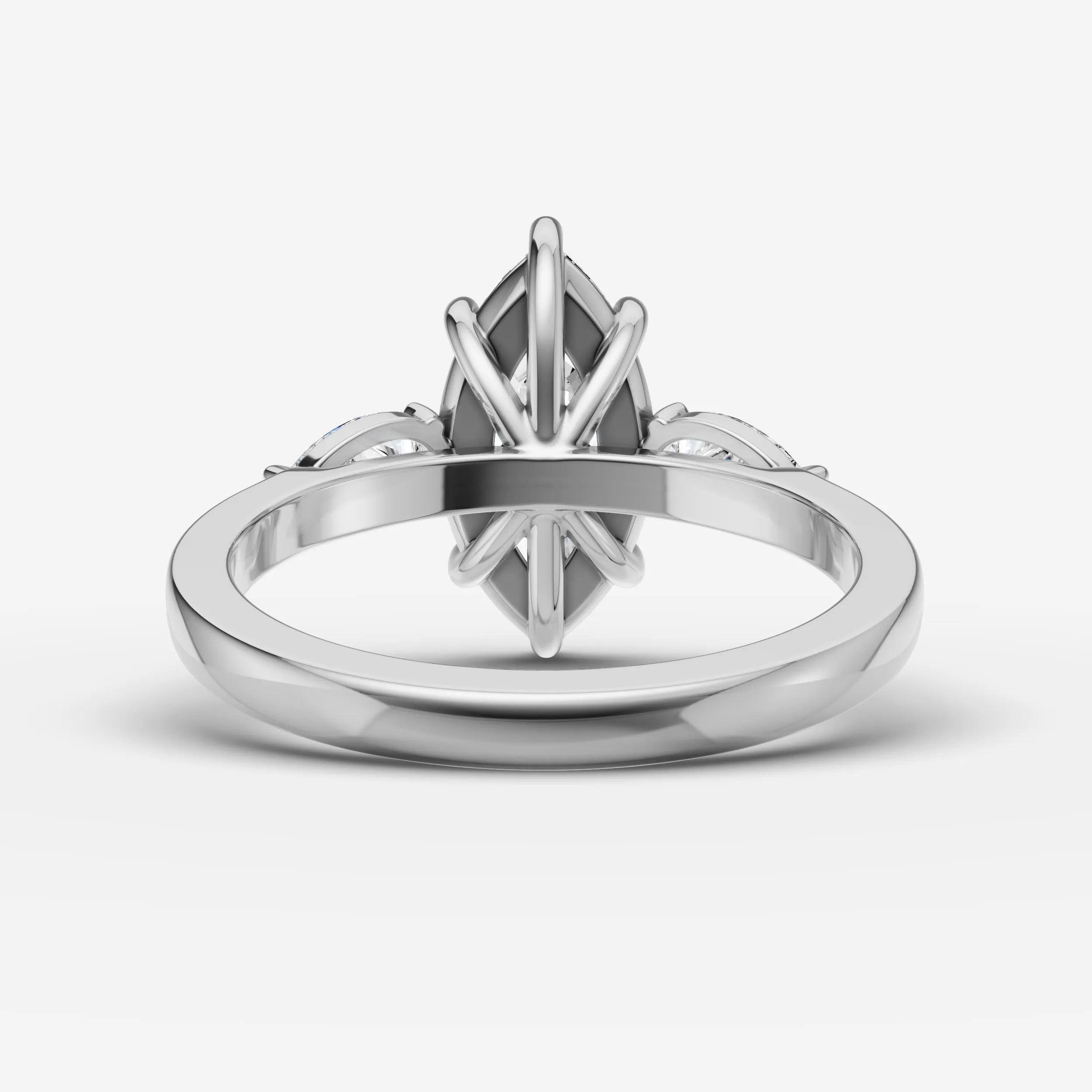 Three stone - Marquise