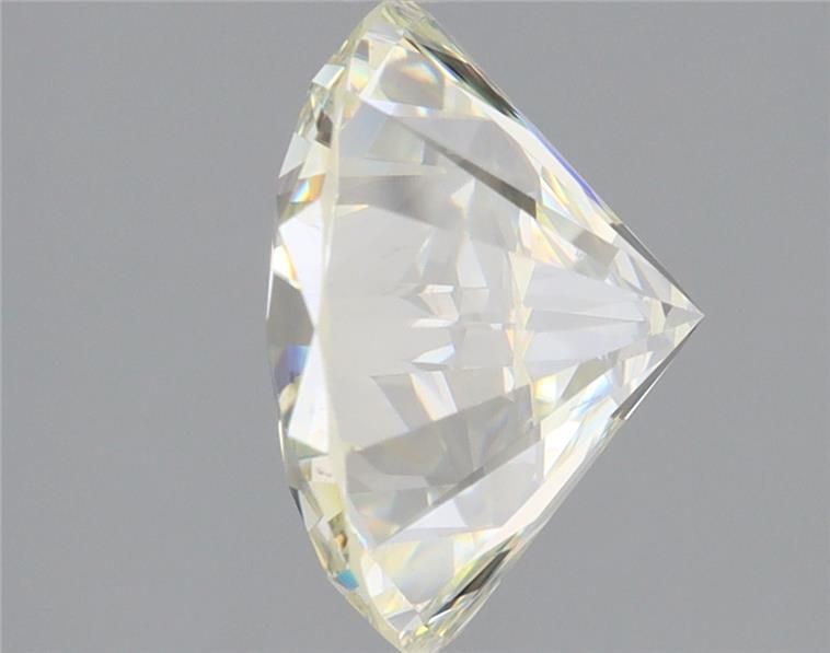 3.01 Carat J-SI1 Round Cut Diamond